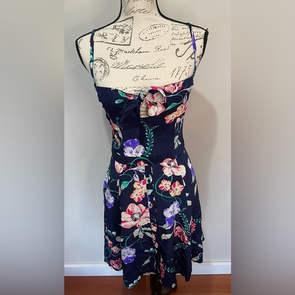 Yumi Kim Floral Navy mini dress sz Small - Picture 1 of 8